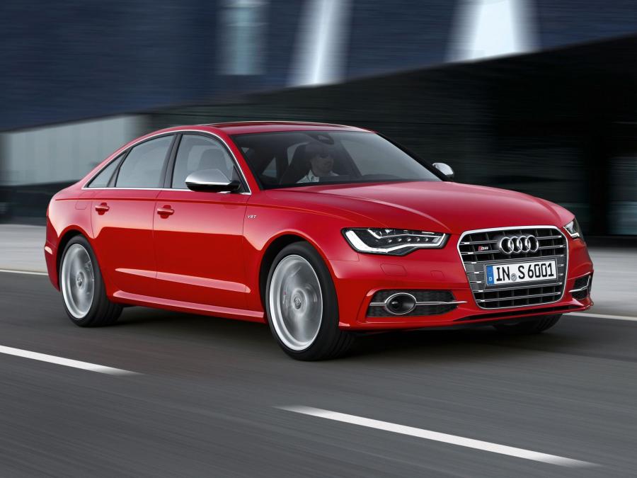  Audi S6 Sedan (4G, C7) 2012 года  (WW) (фото 10 из 30)